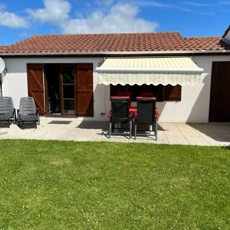 Duinenhuis 274 With Parking By Interhome Bredene