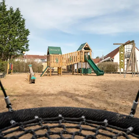 Duinenhuis 274 With Parking By Interhome *